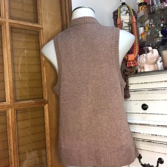 Excellent condition vest cardigan open front  By GAP - Size  S wool like mate - Picture 2 of 4